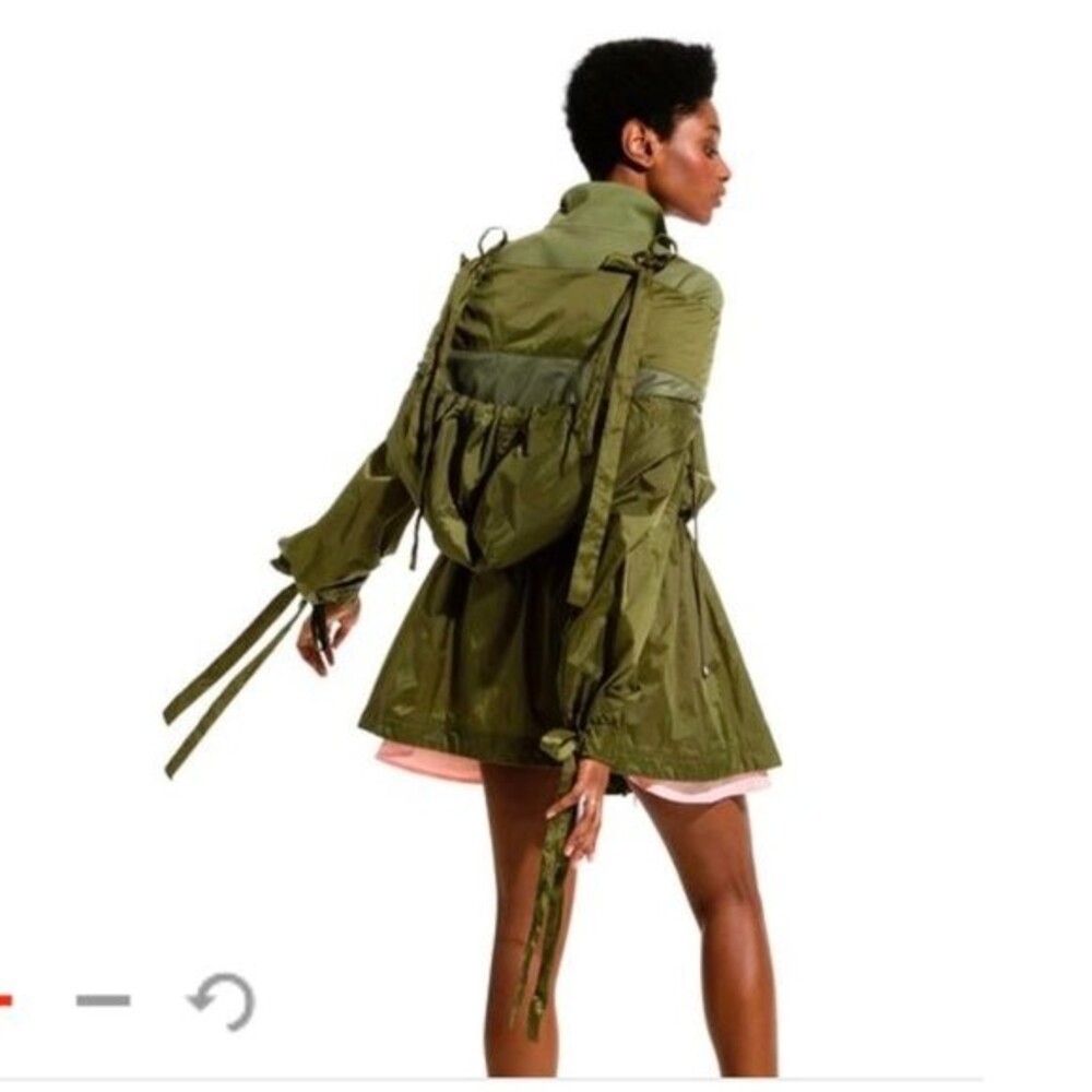 FENTY PUMA by Rihanna Bow Cuff Parachute Jacket - XS -** Small Flaw** - NEW!